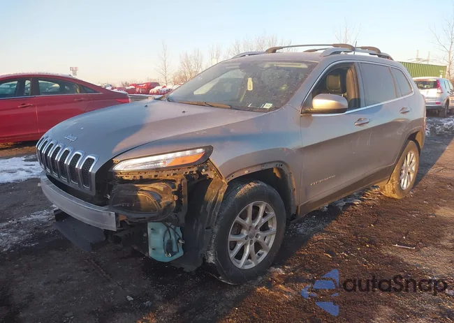 1C4PJMCS6HW576040: 44207292