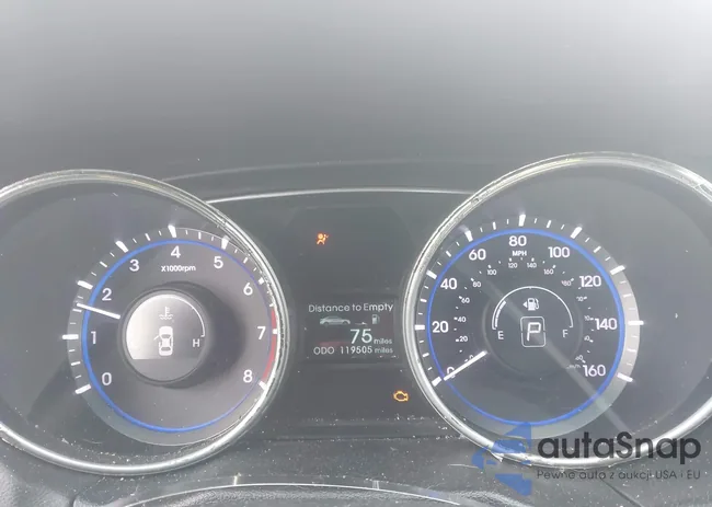 5NPEC4AC3BH173272: 44207309