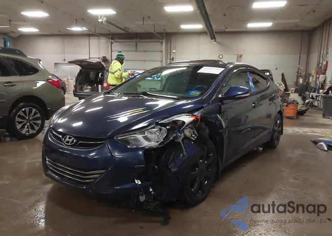 5NPDH4AE6DH220795: 44207342