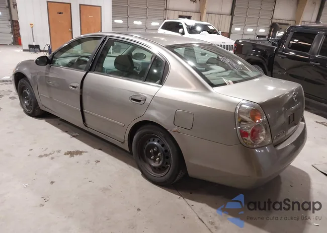 1N4AL11D73C206573: 44208390