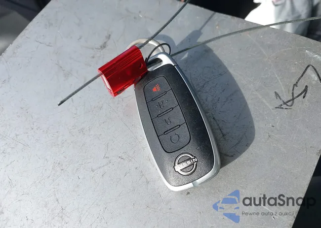 3N1CP5DV5RL564872: 44208401