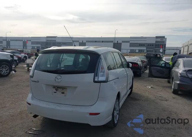 JM1CR293890333457: 44208410