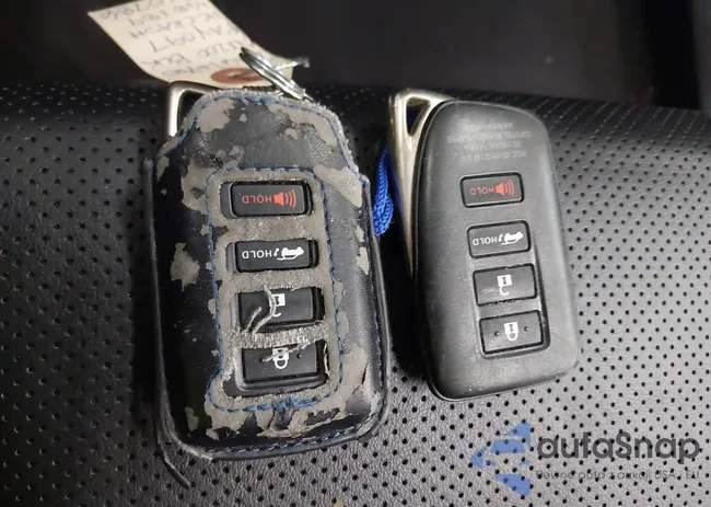 JTJBARBZ7G2086215: 44208427