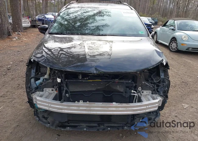 2C4RC1BG3HR539101: 44208480