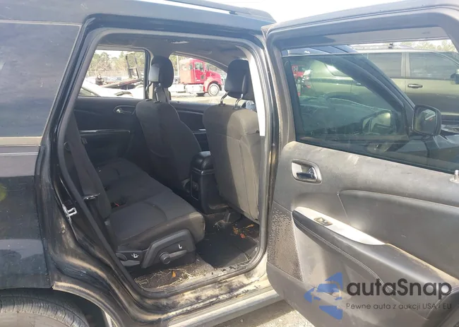 3C4PDCAB2GT103082: 44208481