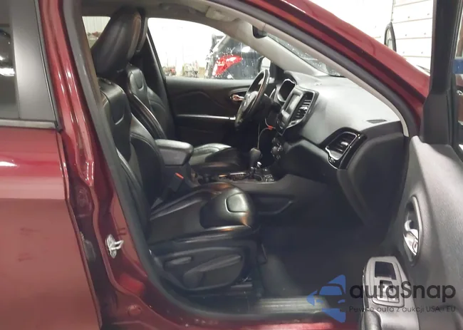 1C4PJMLX4KD413594: 44208559