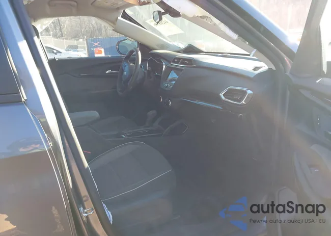 KL79MRSL6NB046383: 44208596