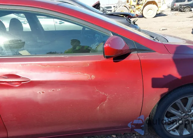 5NPDH4AE9GH657744: 44208623