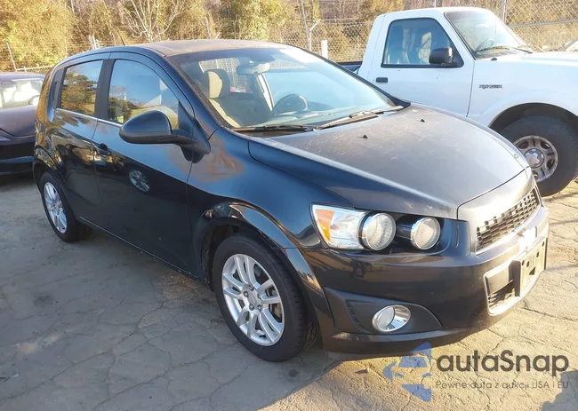 1G1JC6SH0D4142812: 44208645