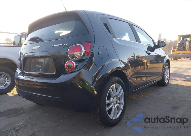 1G1JC6SH0D4142812: 44208645