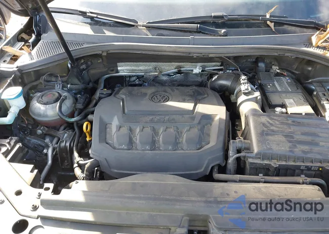 3VVCB7AXXNM039907: 44208656