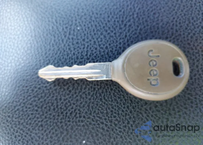 1C4BJWDG5FL726654: 44208670