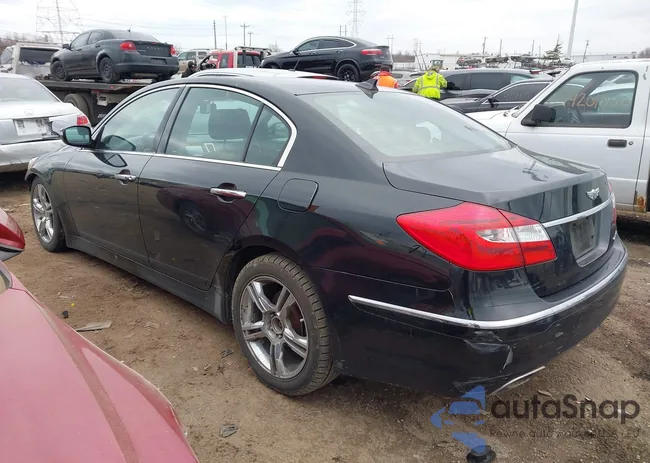 KMHGC4DD1DU240811: 44208687