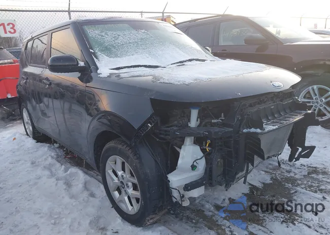 KNDJ23AUXM7132178: 44208690