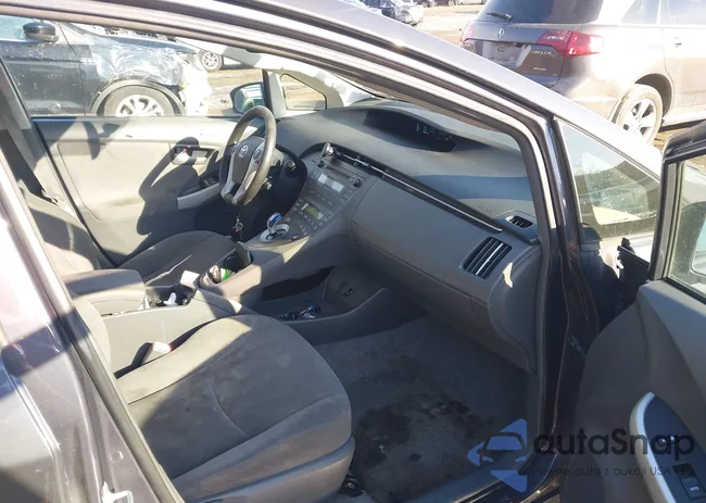 JTDKN3DU4B0272062: 44208700