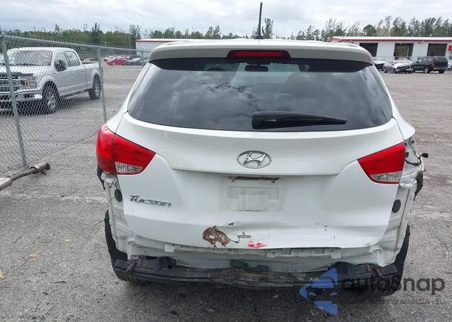 KM8JT3AF4EU901867: 44208767