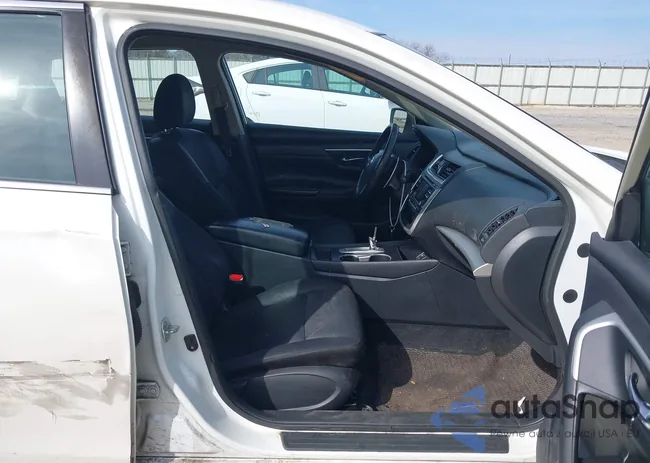 1N4AL3AP9HC470083: 44208769