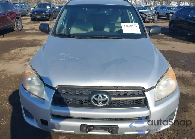 JTMBF4DV2AD037145: 44208789