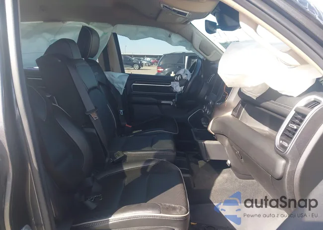 1C6SRFJTXMN600504: 44208796