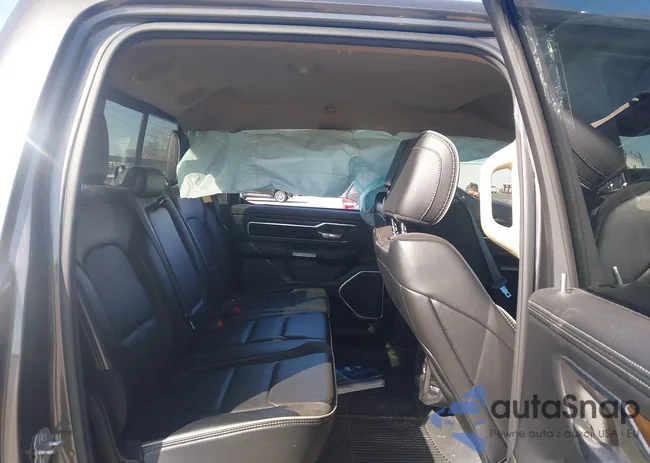 1C6SRFJTXMN600504: 44208796