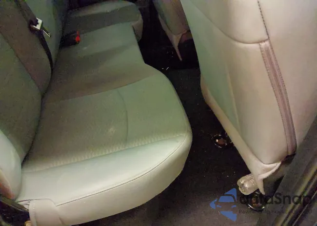 1C6RR7FT8JS284613: 44208813