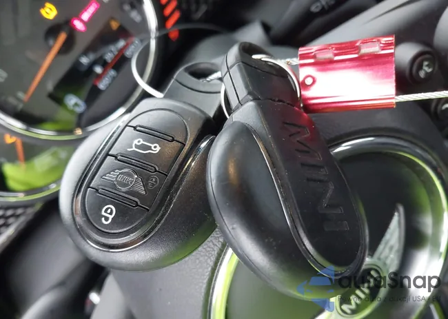 WMWXP7C3XH2C61807: 44208867