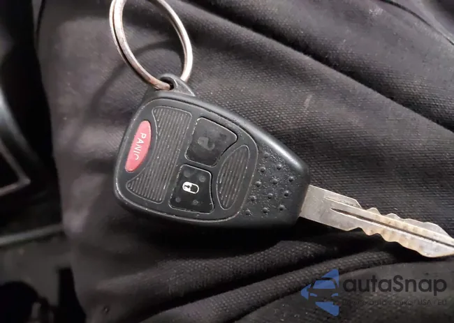 1C4NJDBB7GD556897: 44208879