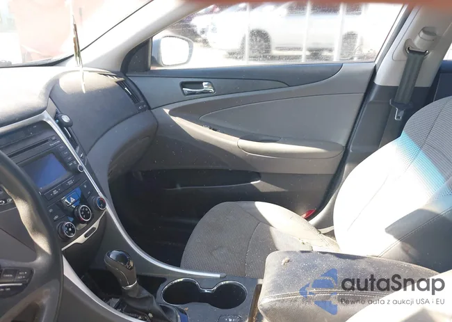 5NPEB4AC4EH867153: 44208896