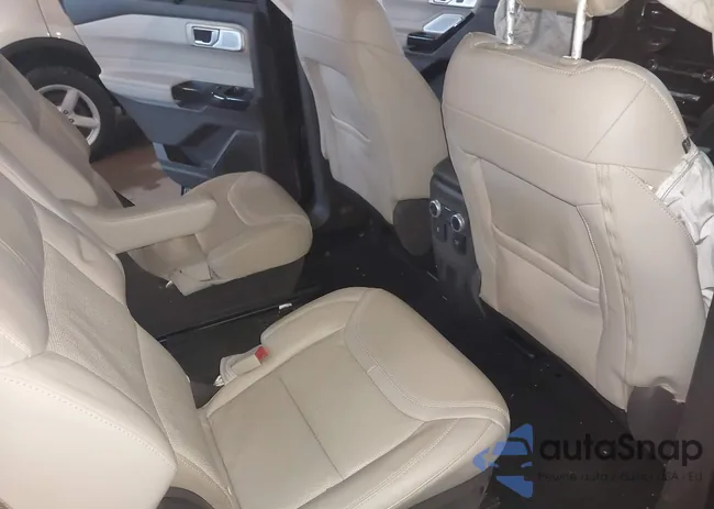 1FM5K8HC9PGB54927: 44208913