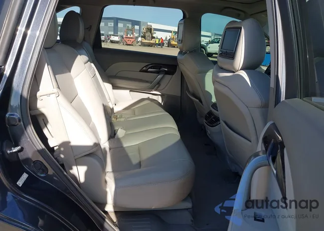 2HNYD2H30DH518901: 44208951