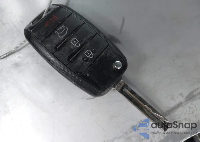 KNDJP3A56G7332862: 44207997