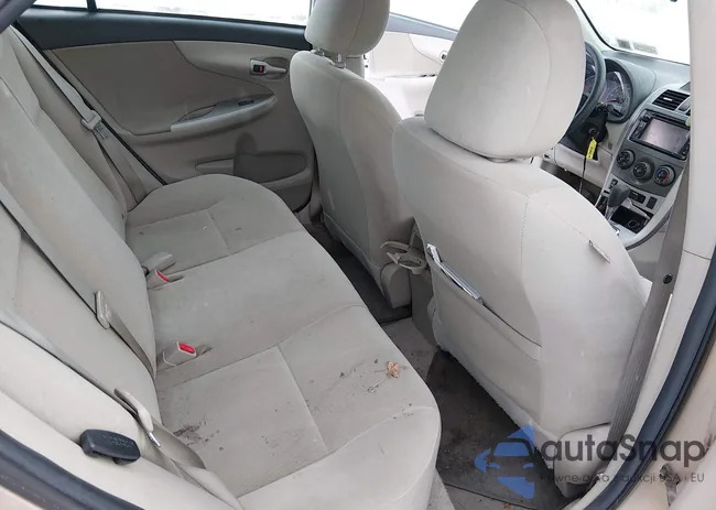 2T1BU4EE3DC957629: 44208076