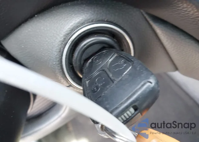 WDBSK75F76F110248: 44208153