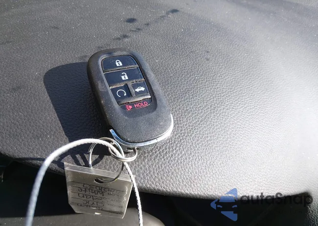 2HGFE2F52PH563052: 44208174