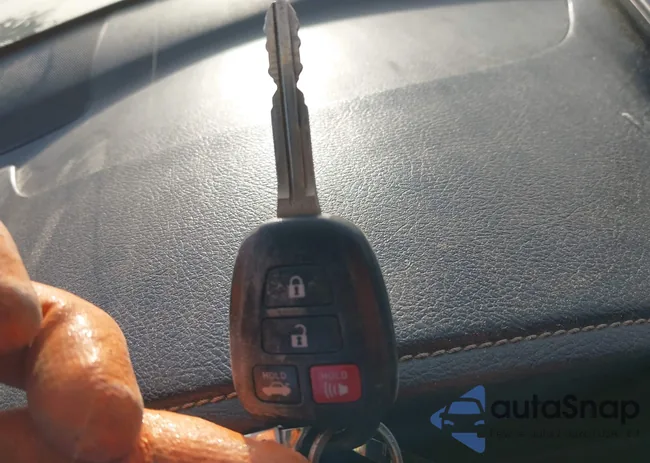 4T1BF1FK6CU153125: 44208182