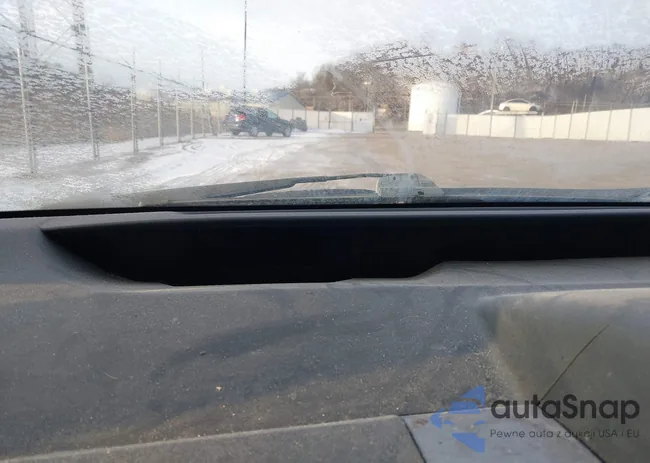 JTDKB20U897825712: 44208207