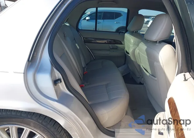 2MEBM7FV8AX633694: 44208292