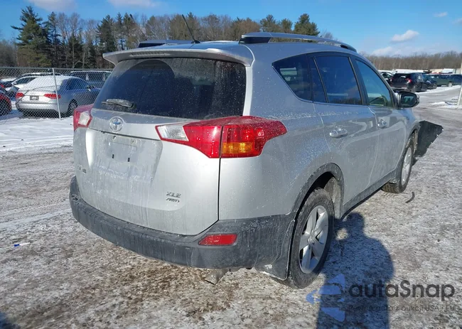 JTMRFREV8D5003297: 44208335