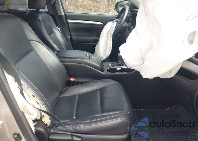 5TDJKRFH1GS266876: 44208379