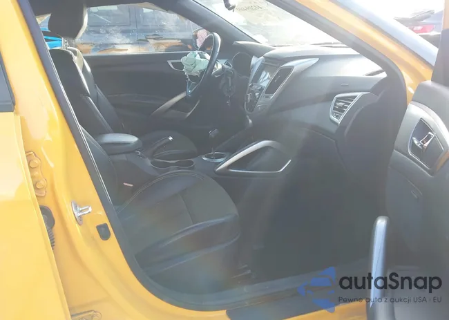 KMHTC6AD2GU301361: 44209409