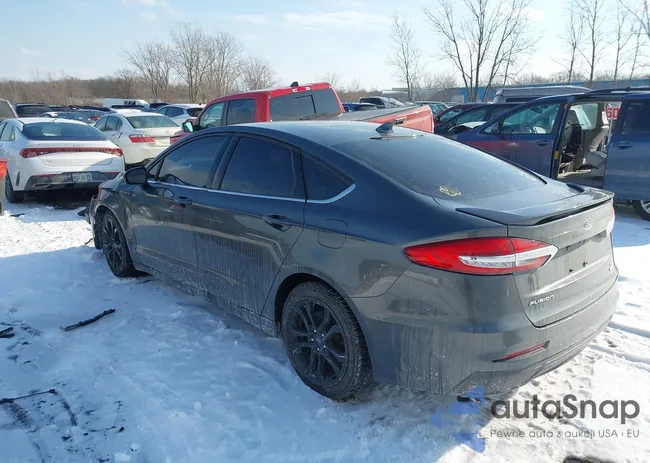 3FA6P0HD9LR261375: 44209474