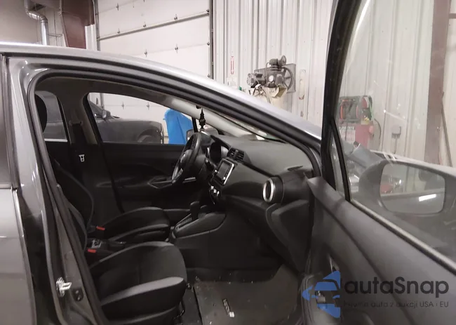 3N1CN8DV5SL856664: 44209481