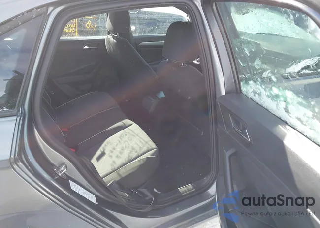 3VWBX7BU9SM049093: 44209489