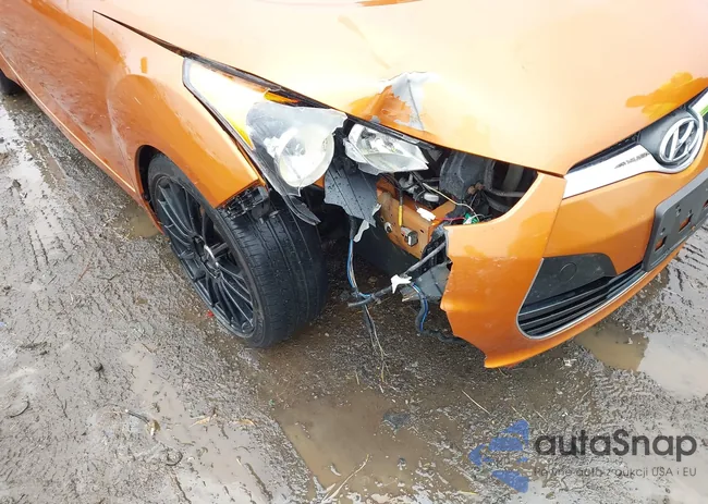 KMHTC6AD1GU260611: 44209502