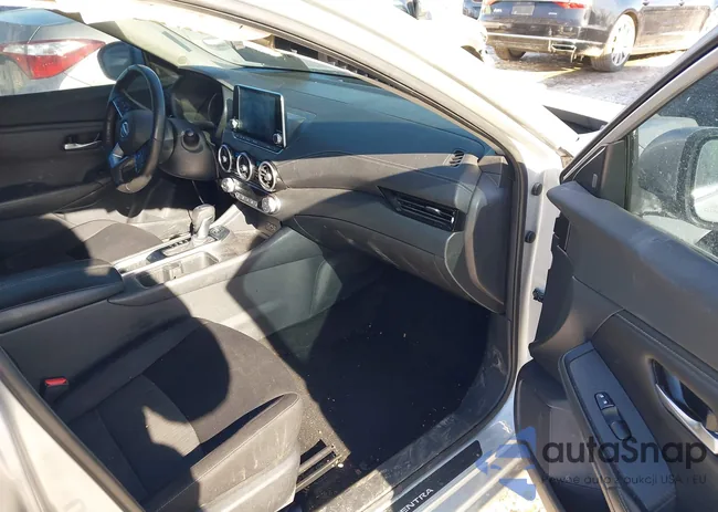 3N1AB8CV6MY290957: 44209581