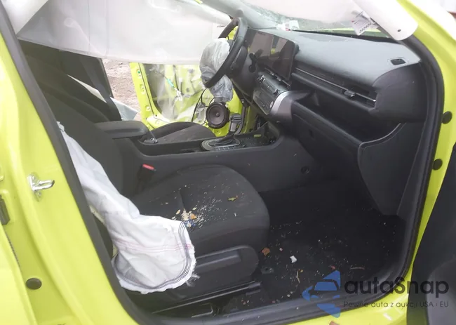 KM8HBCAB3SU191824: 44209660