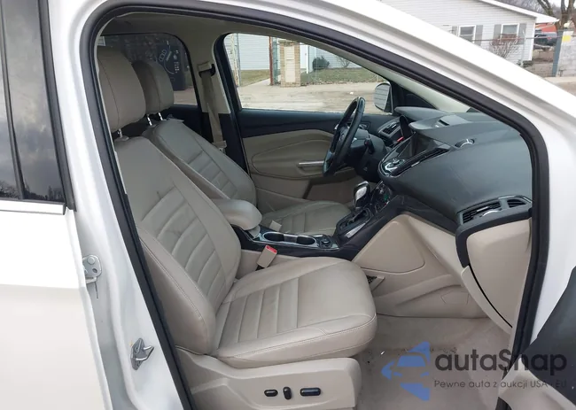 1FMCU9J92FUB17692: 44209677