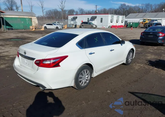 1N4AL3AP9HC472058: 44209685