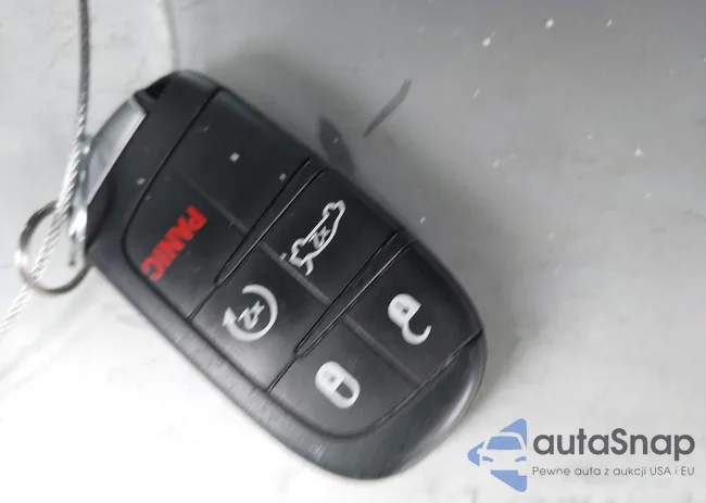 2C3CDXHG7NH185912: 44209686