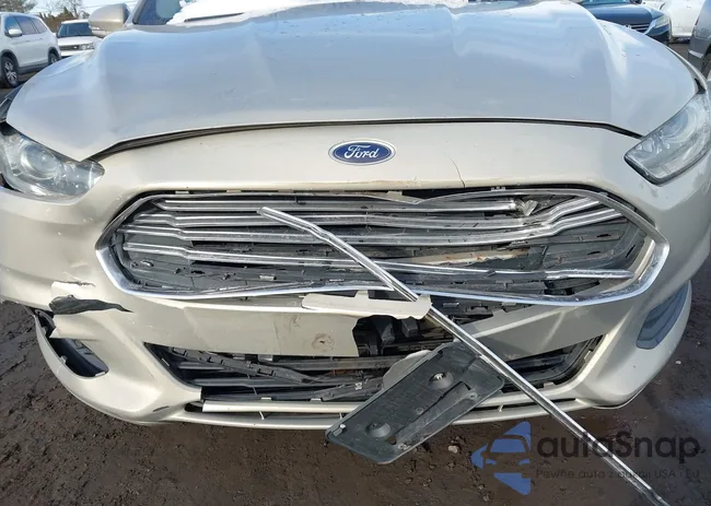 3FA6P0HD3FR273056: 44209697